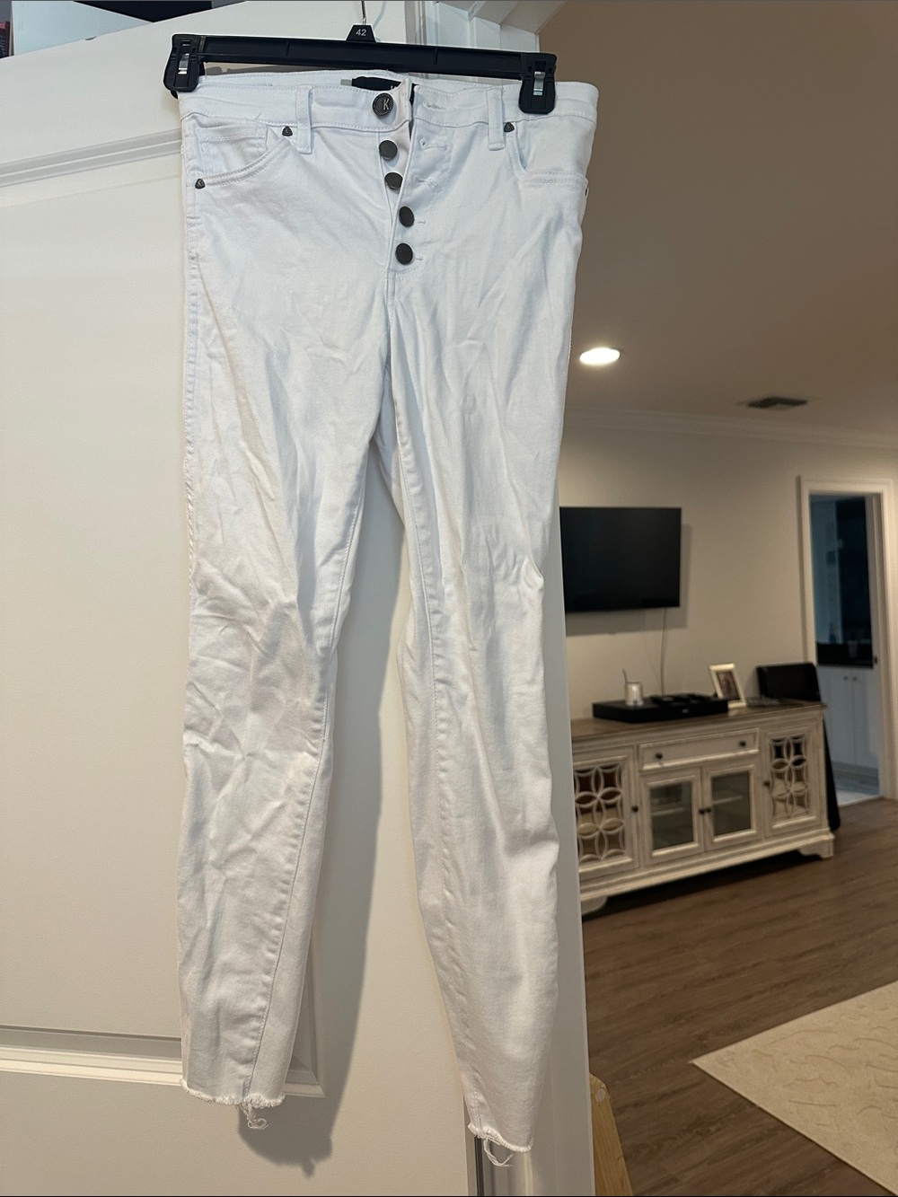 White Kut High Rise Ankle Skinny jeans